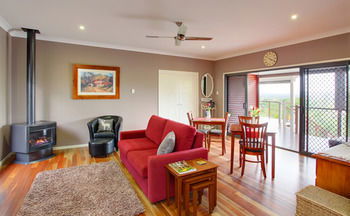 Mary Valley Views B + B - Accommodation Tasmania 16