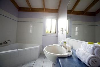 Budgewoi Holiday Park - Accommodation Tasmania 0