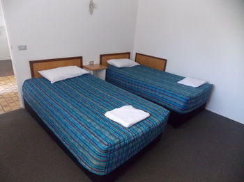 The Willows - Accommodation Tasmania 9