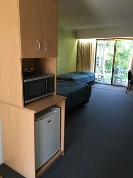 The Willows - Accommodation Tasmania 37