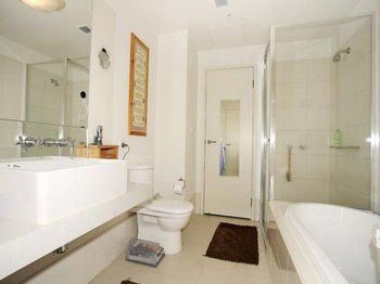 Melbourne Stays - Docklands - Accommodation Tasmania 7