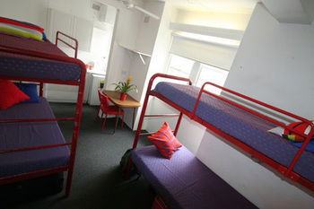 Zing Backpackers - Accommodation Tasmania 4