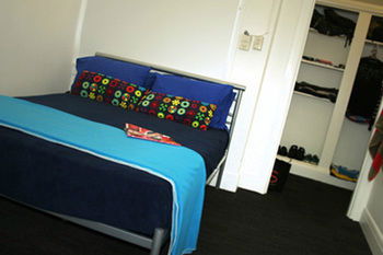 Zing Backpackers - Accommodation Tasmania 7