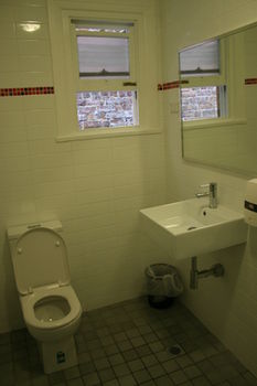 Zing Backpackers - Accommodation Tasmania 11