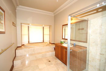 Relaxin - Accommodation Tasmania 12