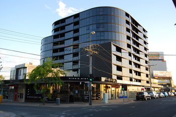 Bayside Towers Serviced Apartments - Accommodation Tasmania 0