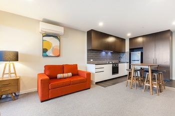 Bayside Towers Serviced Apartments - Accommodation Tasmania 15