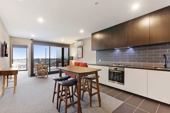 Bayside Towers Serviced Apartments - Accommodation Tasmania 16