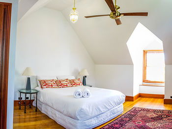 The Regents Park - Accommodation Tasmania 10