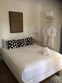 The Regents Park - Accommodation Tasmania 60