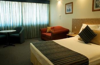 Newcastle Beach Hotel - Accommodation Tasmania 18