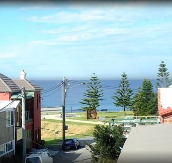 Newcastle Beach Hotel - Accommodation Tasmania 20