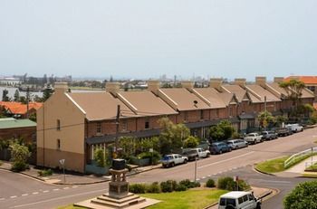 Newcastle Beach Hotel - Accommodation Tasmania 22