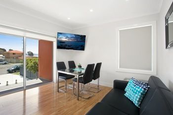 Belmont Executive Apartments - Accommodation Tasmania 13