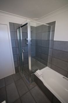 Emerald Views - Accommodation Tasmania 2
