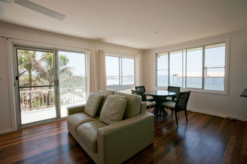 Emerald Views - Accommodation Tasmania 9
