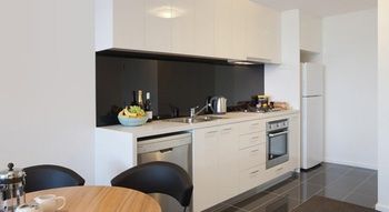 28 Nights Apartments - Accommodation Tasmania 31