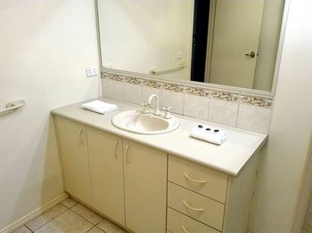 Glen Apartments Melbourne - Accommodation Tasmania 31