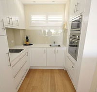 Neutral Bay 63 Ben Furnished Apartment - Accommodation Tasmania