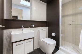 Oaks Southbank - Accommodation Tasmania 3