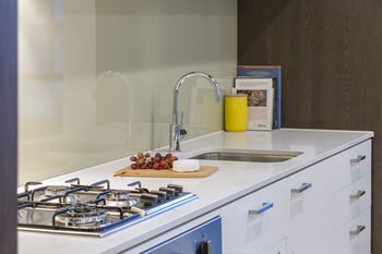 Oaks Southbank - Accommodation Tasmania 10