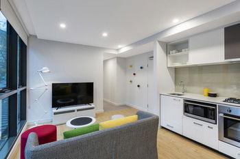 Oaks Southbank - Accommodation Tasmania 16