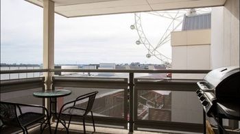 Harbour Town Apartment - Accommodation Tasmania 10