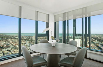 Serviced Apartments Melbourne - Accommodation Tasmania 10