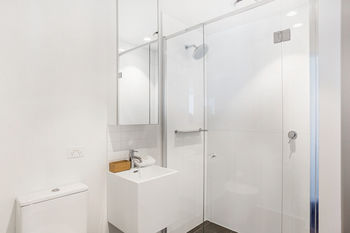 Serviced Apartments Melbourne - Accommodation Tasmania 18
