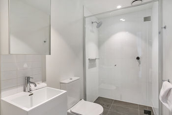 Serviced Apartments Melbourne - Accommodation Tasmania 49