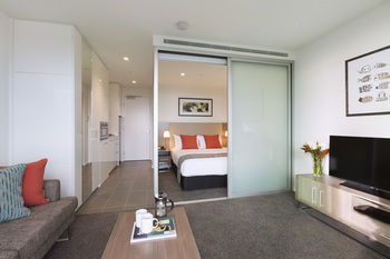 Melbourne Short Stay Apartments Lonsdale - Accommodation Tasmania 10