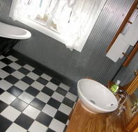 37 Queen Gloucester - Accommodation Tasmania
