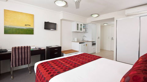 BEST WESTERN PLUS Cairns Central Apartments - Accommodation Tasmania 1