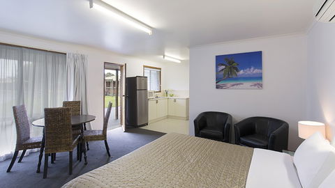 BEST WESTERN Colonial Village Motel - Accommodation Tasmania 4
