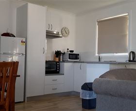 Bay View Holiday Village - Accommodation Tasmania 2
