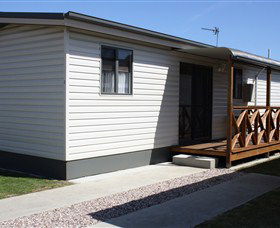 Bay View Holiday Village - Accommodation Tasmania 0