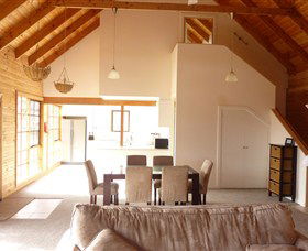 Pinot Cottage On Charles Reuben Estate - Accommodation Tasmania 2