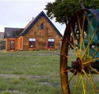 Oatlands Manor - Accommodation Tasmania