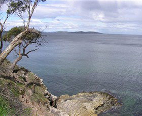 Hidden Bay Holiday Home - Accommodation Tasmania 0