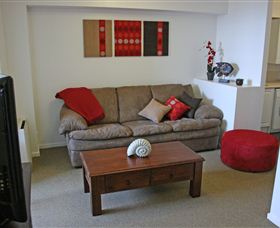Beach Apartments - Accommodation Tasmania 2