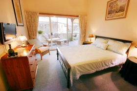 B & B At Winterbrook - Accommodation Tasmania 0