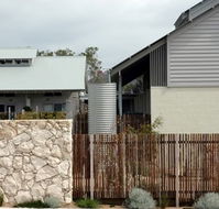 Oceanic Sorrento - Motel Apartments - Accommodation Tasmania
