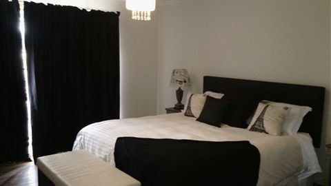 Animal Land - Accommodation Tasmania 2