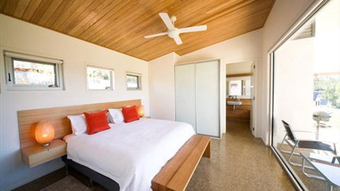 Aalborg Bright - Accommodation Tasmania 1