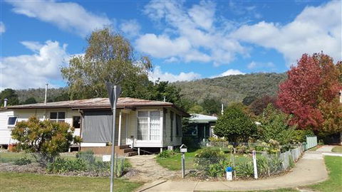 Lakeside Vista Holiday House - Accommodation Tasmania 5