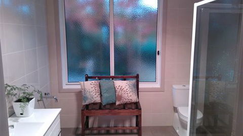 Lakeside Vista Holiday House - Accommodation Tasmania 6