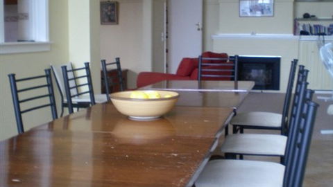 Banks At Queenscliff - Accommodation Tasmania 1