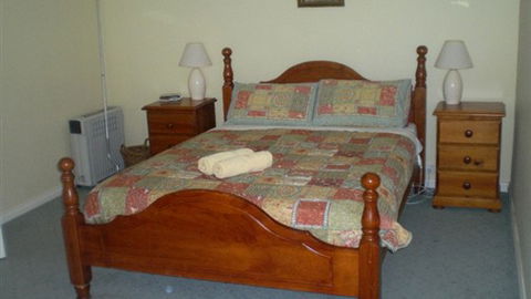 Banks At Queenscliff - Accommodation Tasmania 5