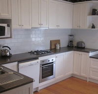 Abaleen House - Accommodation Tasmania