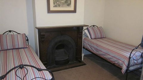 Abaleen House - Accommodation Tasmania 3